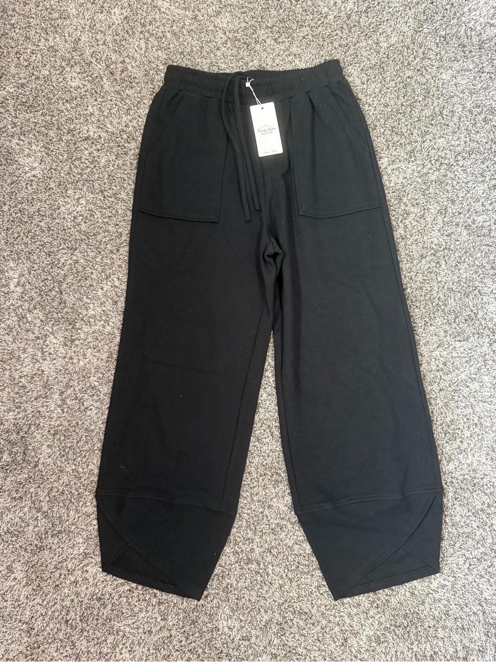 Trendy Queen Wide Leg Pants Barrel Sweatpants Size Small